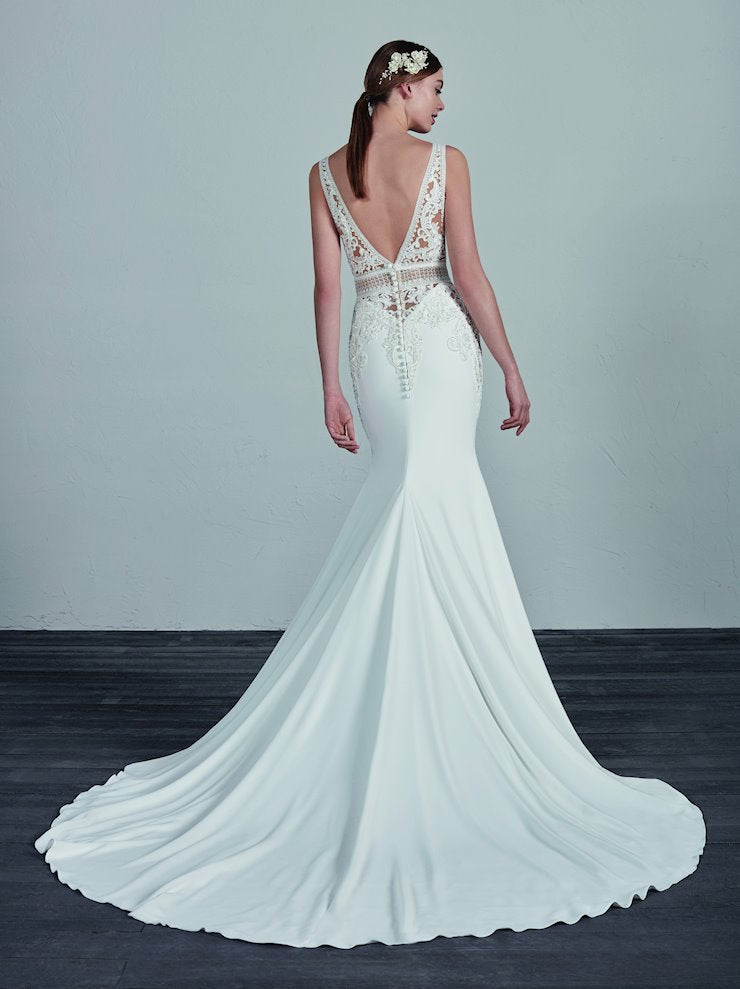 Pronovias Sample Emily