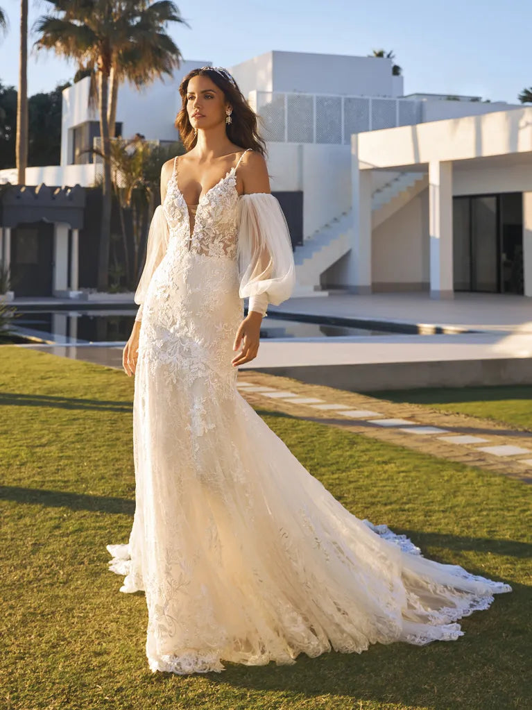 Pronovias Sample Shani