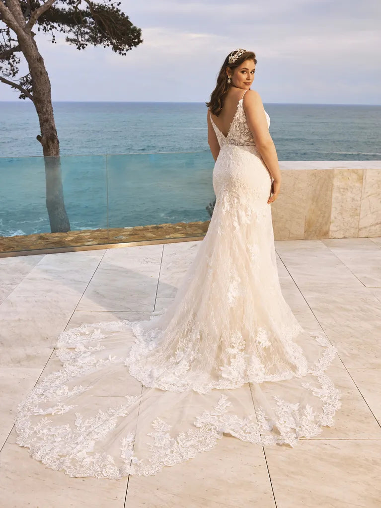 Pronovias Sample Shani